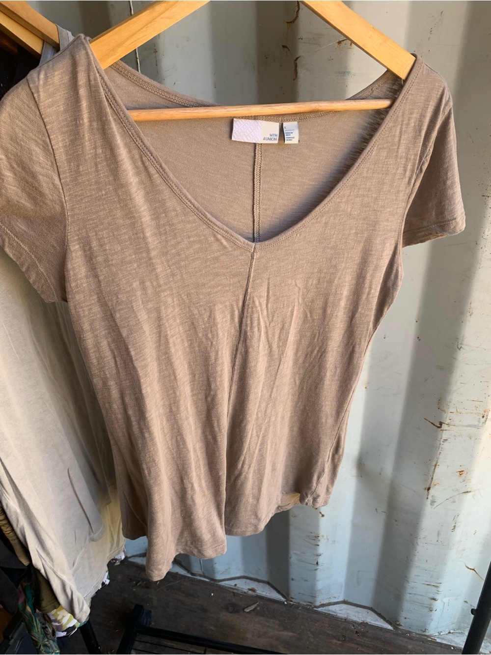 Basic V-Neck Short Sleeve Tee - Taupe